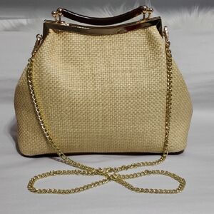 NWOT Valentina Fiore Rattan Chic Woven Shoulder Bag W Removable Gold Chain Strap